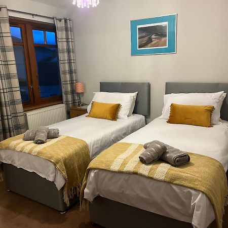 6 Canalside Apartments フォート・ウィリアム エクステリア 写真